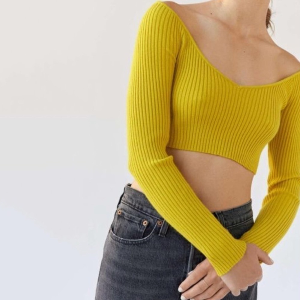 NWT Urban Outfitters Rosalina Ribbed Scoop Neck Cropped Sweater Yellow/Gold